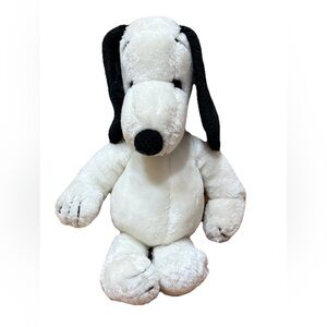 Vintage 1968 Snoopy Plush Toy United Feature Syndicate 20” Korea PEANUTS